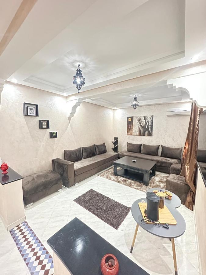 Modern Gueliz 2 Bedroom Apartment Marakeş Dış mekan fotoğraf